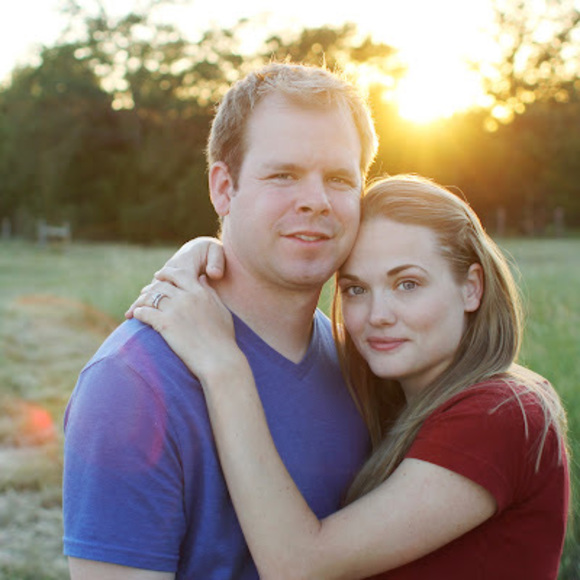 Meet your Posher, Hillary - Picture 1 of 1